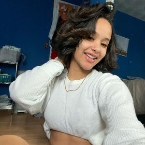 Meet your Posher, Destiny